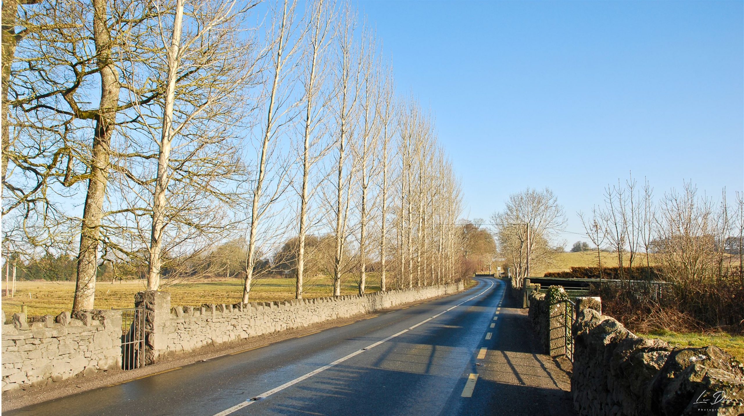 Approach Roads Streets and Lanes Ballinahown Village
